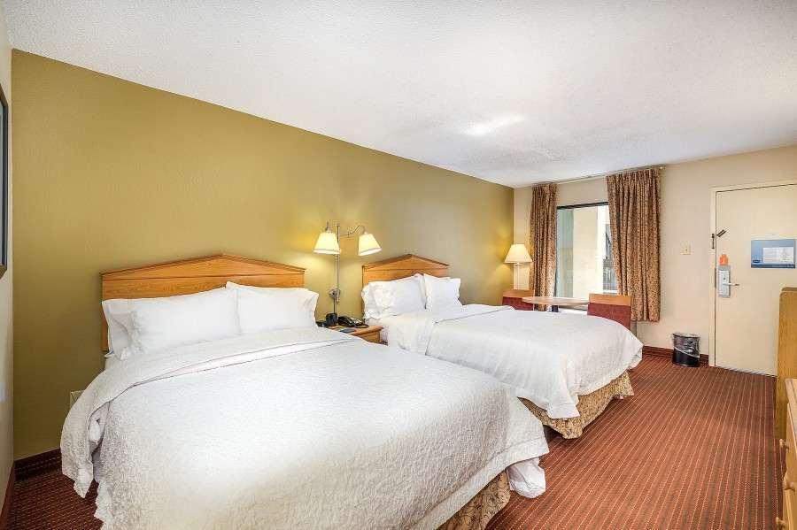 Baymont By Wyndham Columbus Ga Hotel Екстериор снимка